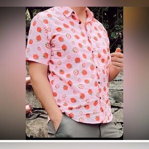 Jogal Men Pink and Red Strawberry Print Cotton Button-Up Short Sleeve Shirt Sz L